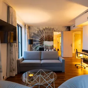 Отель Scandic Potsdamer Platz, Берлин