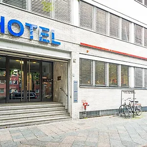 Hotel Arrival, Berlin